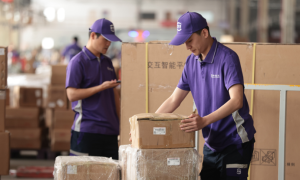 加入跨越物流招聘司机行列，开启全新职业体验